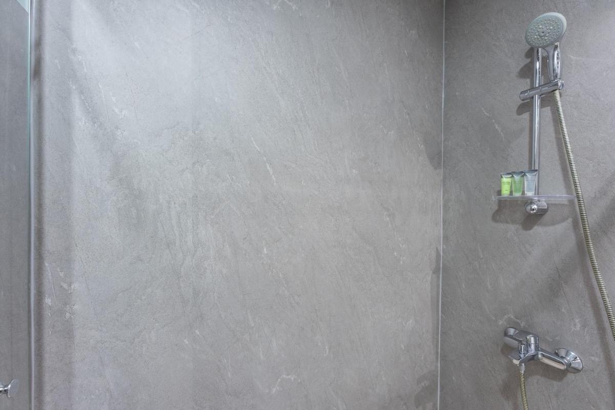 Homey Stylish Studio Perfect For 4 In Jvc Apartment Dubai